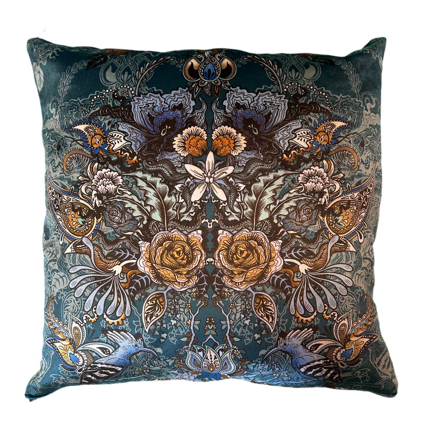 Becca Who Eden 18" cushion