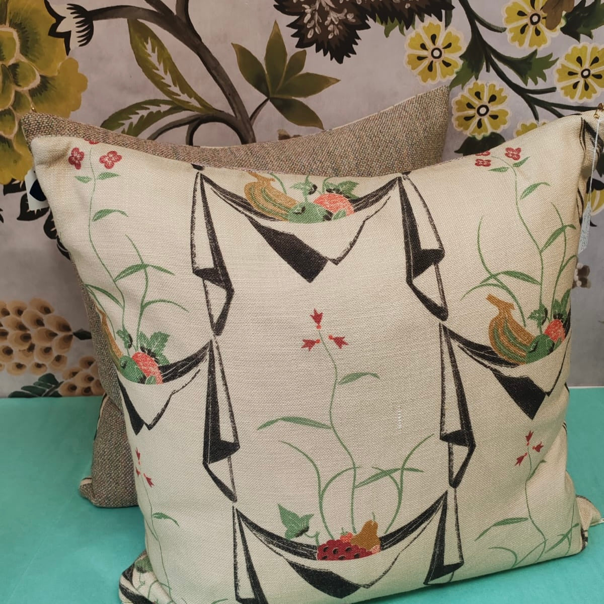 Brickhouse design fruits 20" cushion