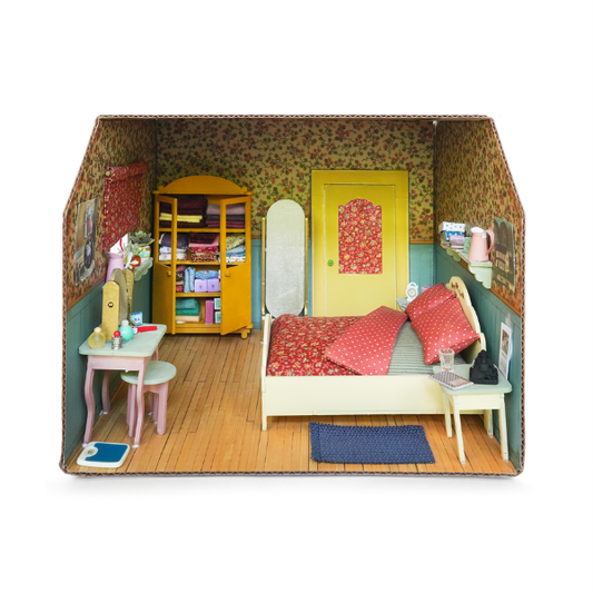 Kids DIY Dollhouse - Cardboard Room - Bedroom€