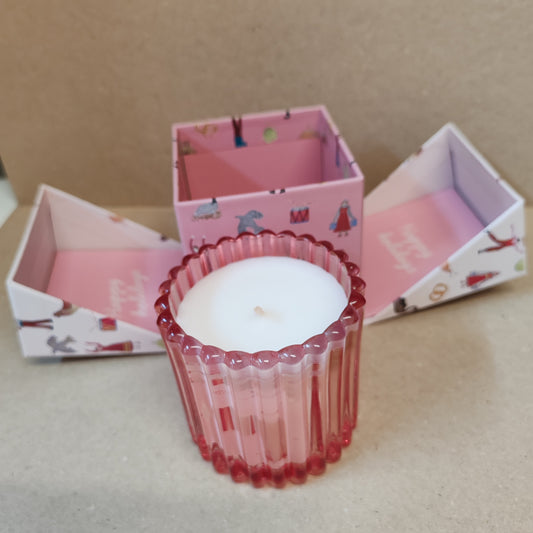 4.5oz scented candle in pink glass votive. Scent of peppermint