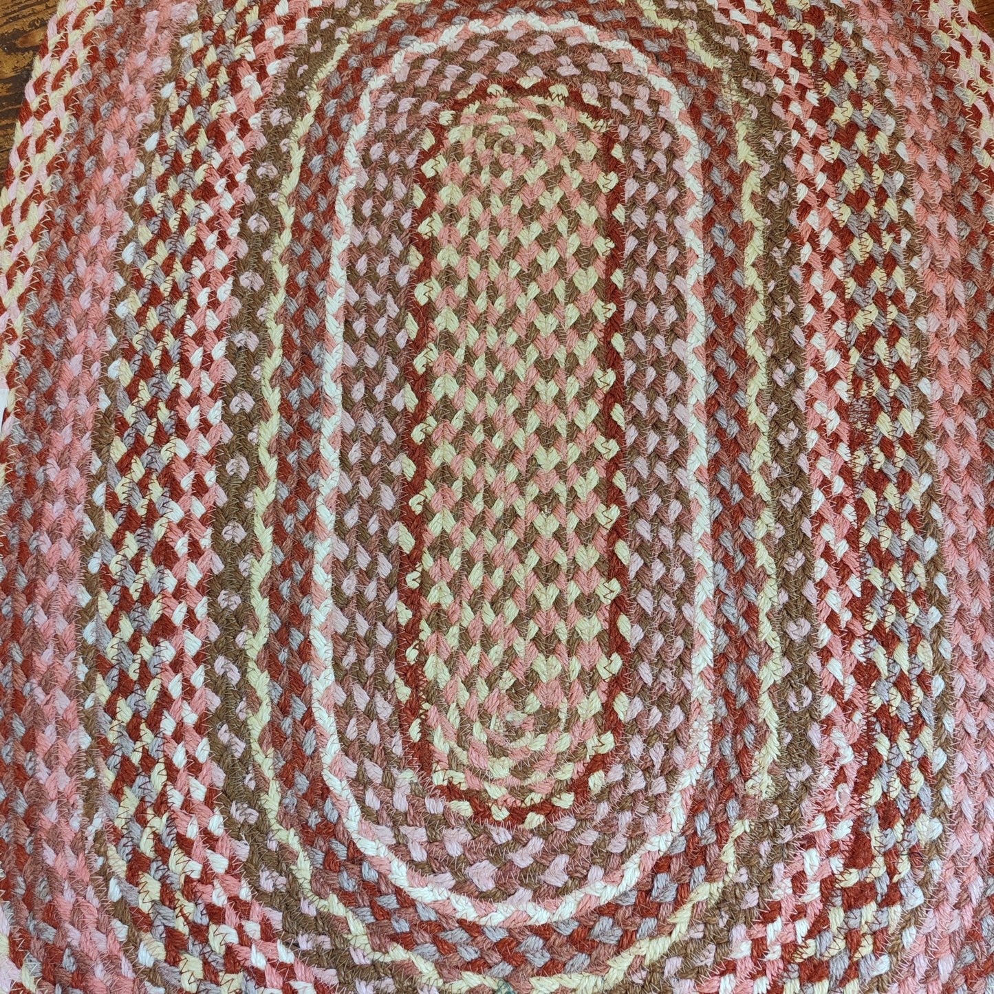 Coral Oval rug
