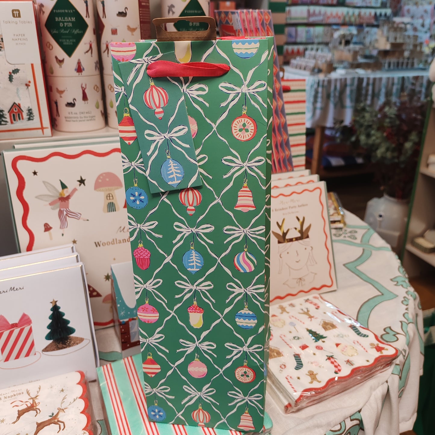 Christmas wreath bottle gift bag