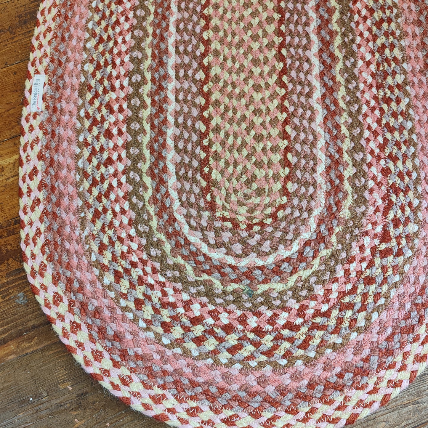 Coral Oval rug