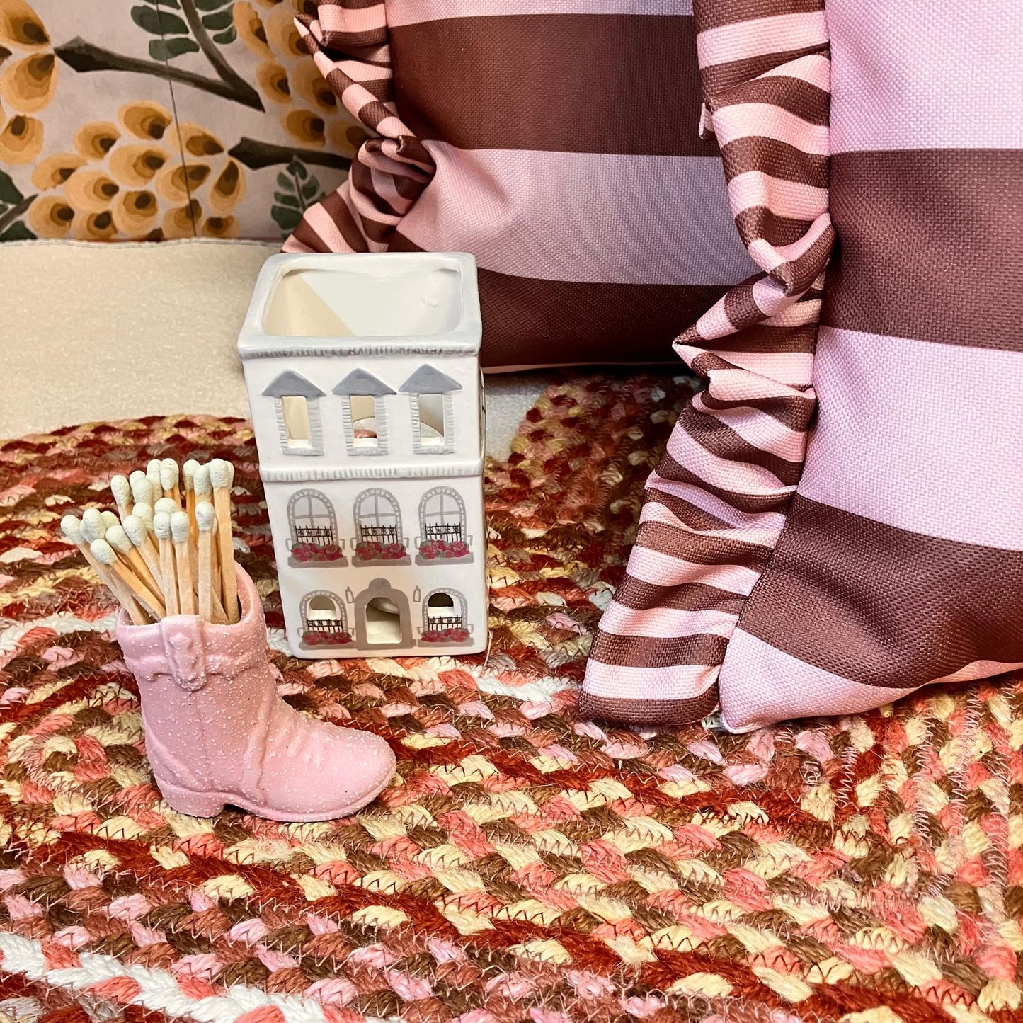 Colours of Arley Pink Stripe / Ian Mankin cushion