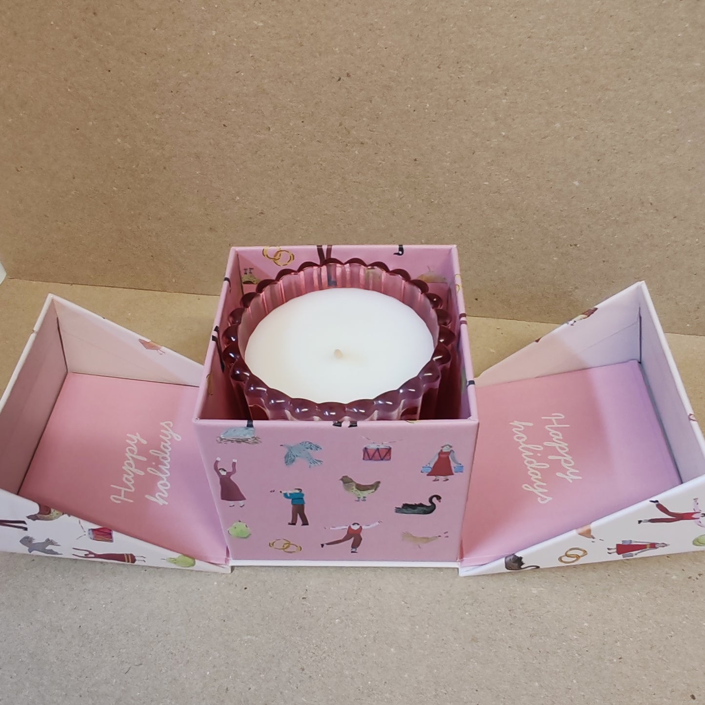 4.5oz scented candle in pink glass votive. Scent of peppermint