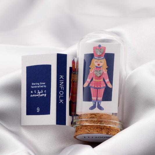 KINFOLK Nutcracker Diamond Cut Heart Earrings