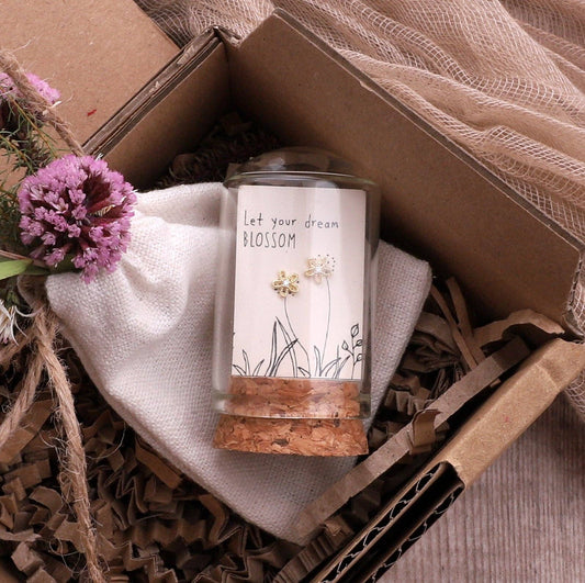 Let your dream blossom flower earrings gold