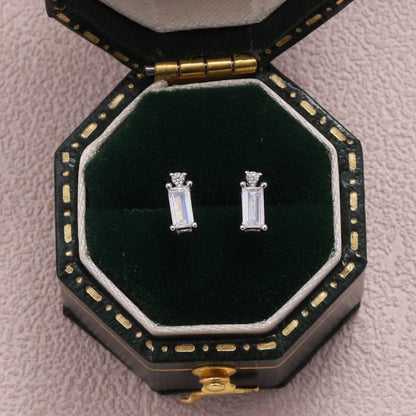 KINFOLK BLUE Drummer Clear rectangle gem earrings