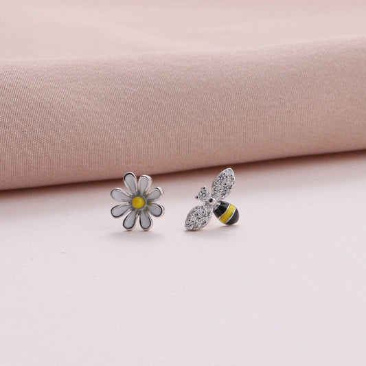 Friendship BEE and FLOWER earrings SILVER