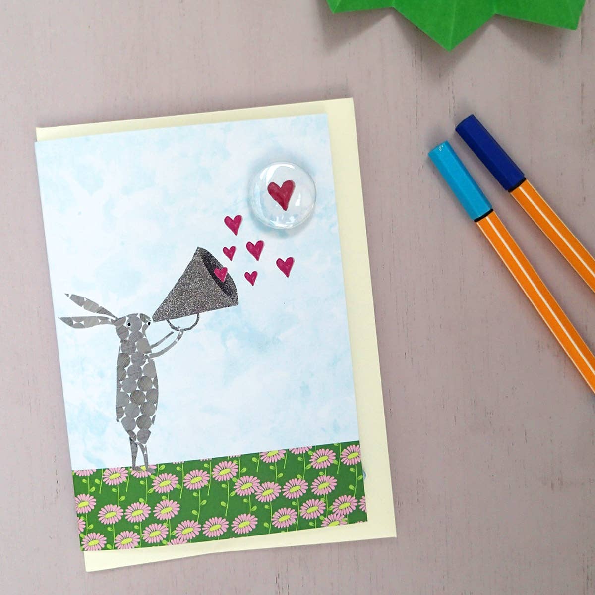 Heart Megaphone Rabbit - Greeting card with badge