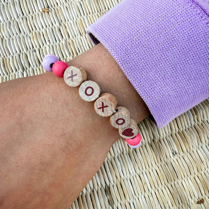 Beaded XOXO Friendship Bracelet Gift Kit