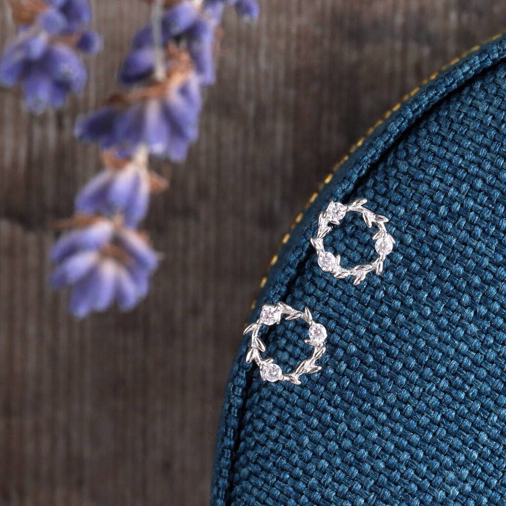 'RED DOOR' Christmas Wreath Earrings