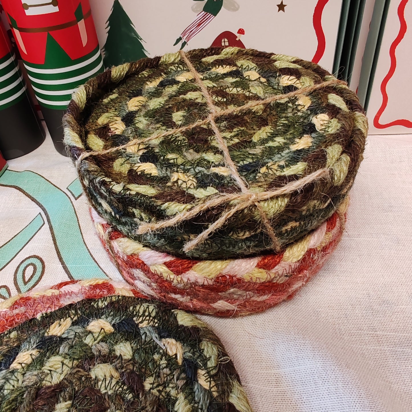 Set of 6 jute coaster colour Hedgerow