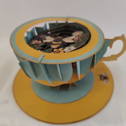 Cup of tea pop up greeting card. Bee theme