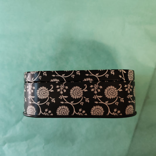 Cherie 4.5oz/155g Printed Tin Candle - Black & Grey - Black Fig & Olive
