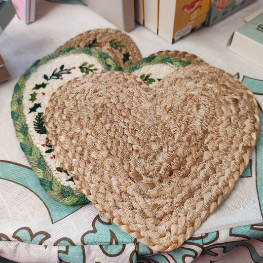 Plain natural jute heart coaster. 20cm x 15cm