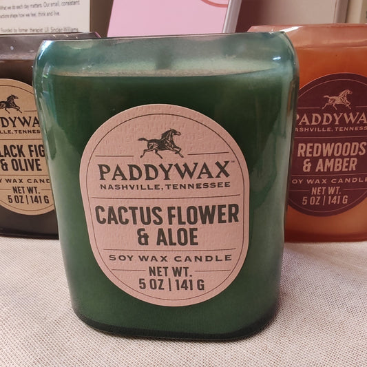Vista Glass Candle cactus green. Scent of cactus flower and aloe.