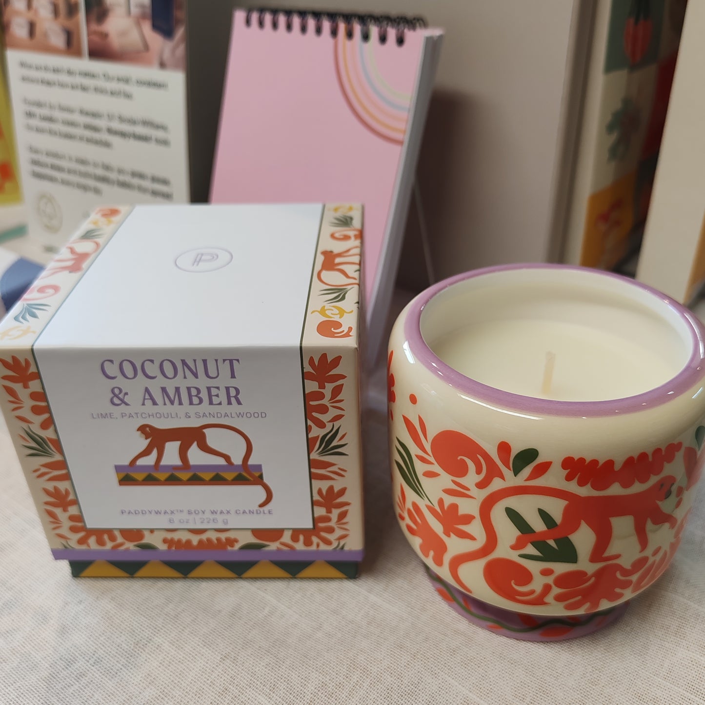 Adopo jungle ceramic candle. Scent of lime, Patchouli and sandalwood