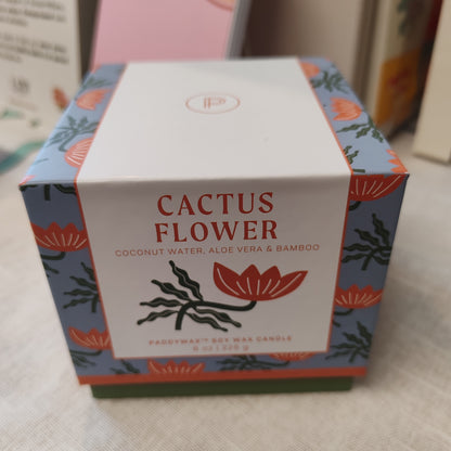 Adopo flower cactus ceramic candle. Scent of coconut water, aloe Vera and bamboo