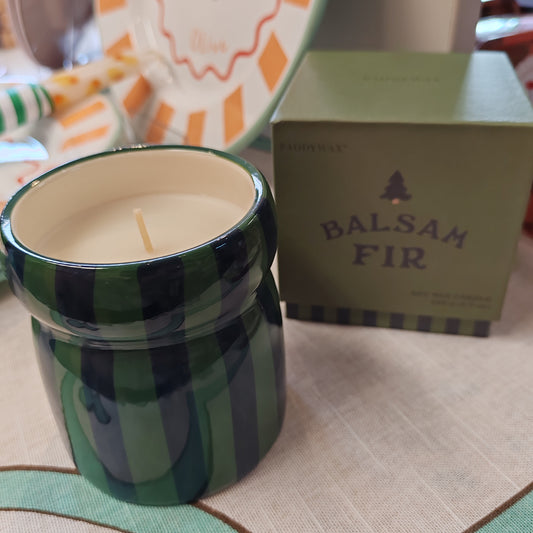Cabana 6.5oz scented candle. Vanilla bean and Myrhh mod scent
