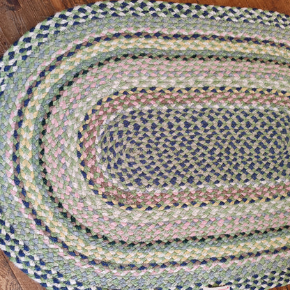 Mint Oval Rug 2' x 3' (61cm x 92cm