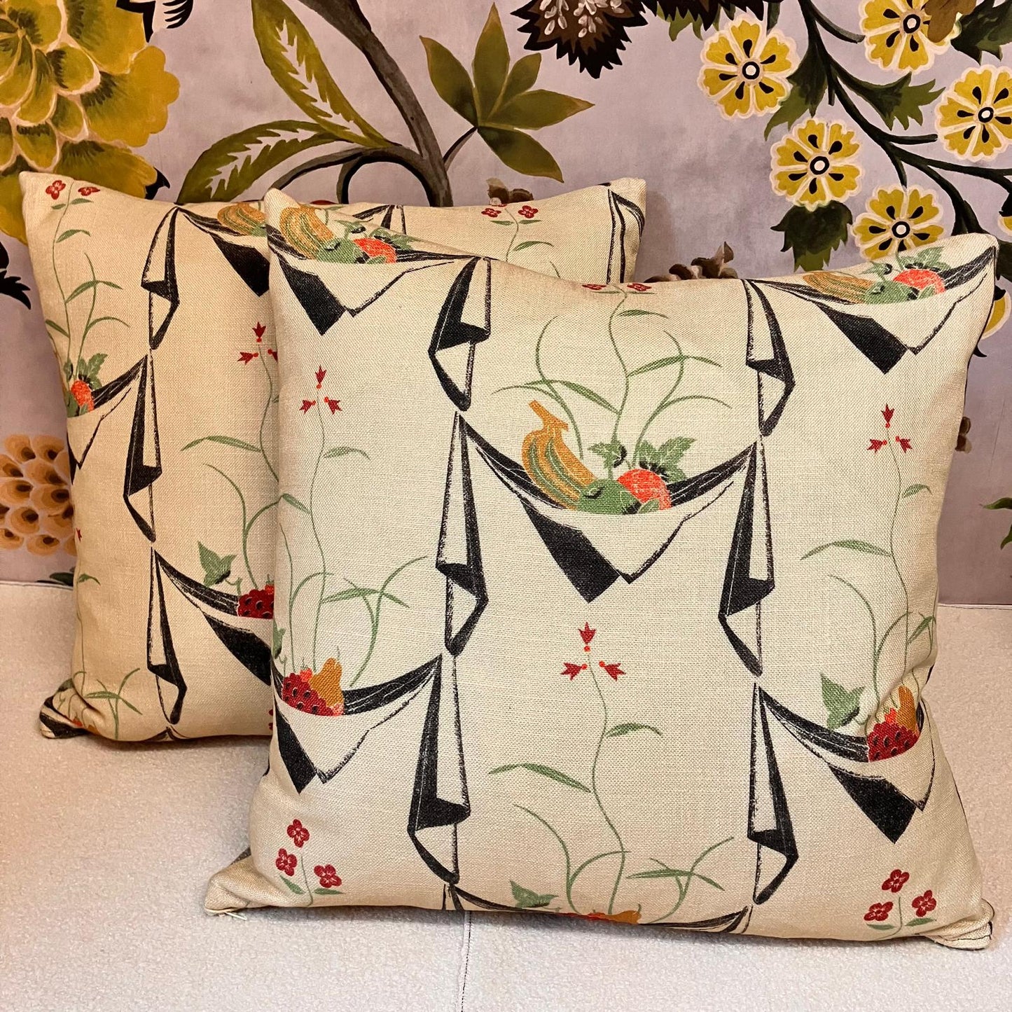 Brickhouse design  fruits 20" cushion