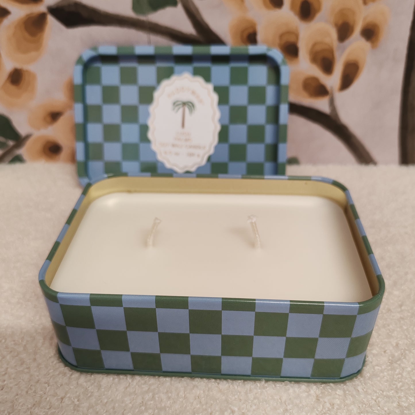 A Dopo 6oz/184g Palm Printed Tin Candle - Lush Palms