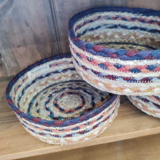 Jute basket mini 20cm x 8cm Fairisle rustic colours