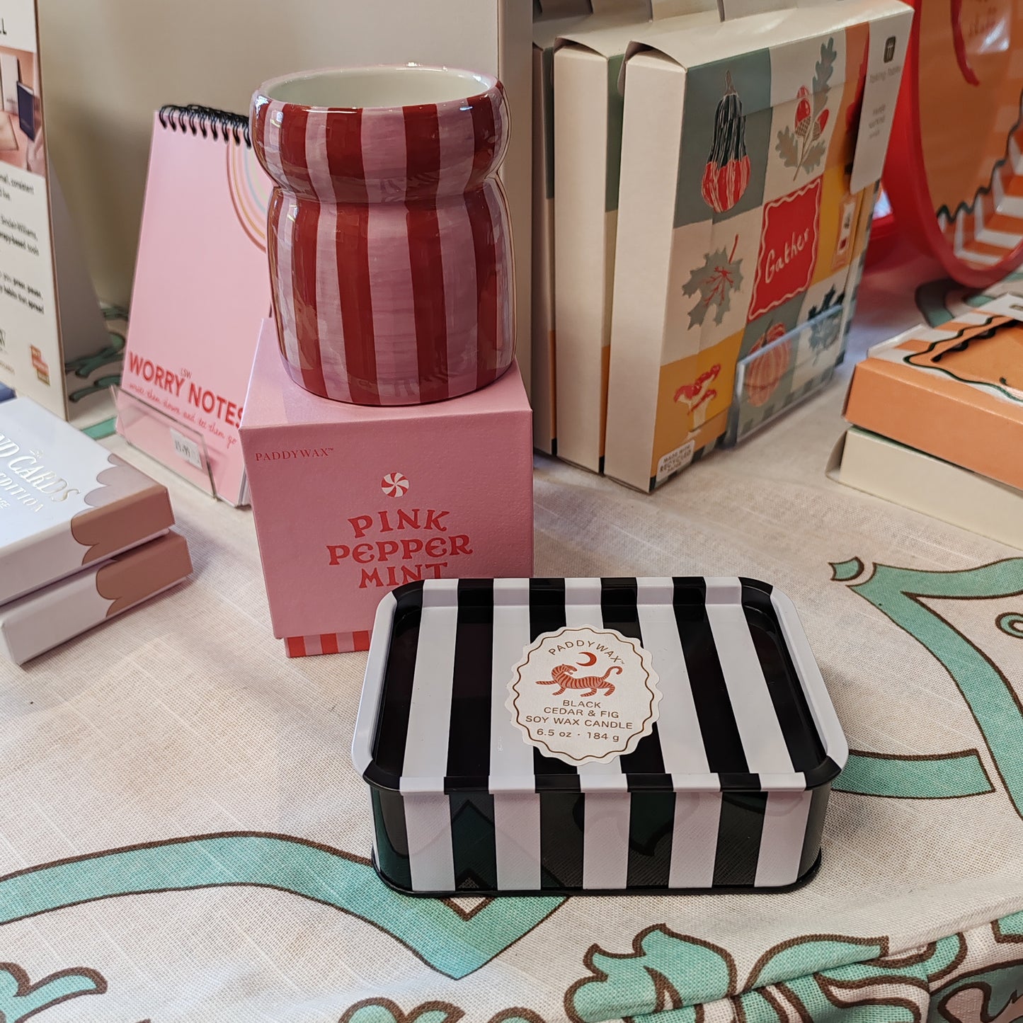 A Dopo 6oz/184g Tiger Printed Tin Candle - Black Cedar & Fig